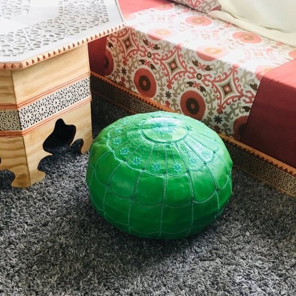 Green x large embroidered Moroccan handmade pouf - Picture 13 of 14